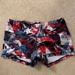 Fleo Shorts